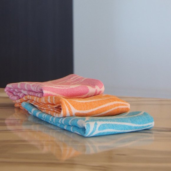 Set of 4 - Fish Pattern Kitchen Towel Set - Gift Wrap Napkin Set Dish Cloth - Picture 2 of 3